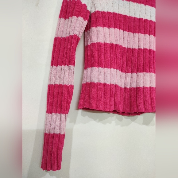 Pink Cozy Top 💗 - Picture 12 of 13